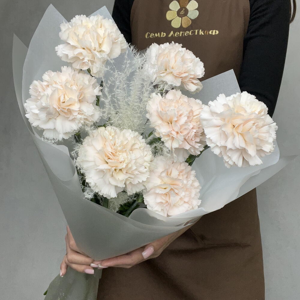 Букет комплимент с диантусами