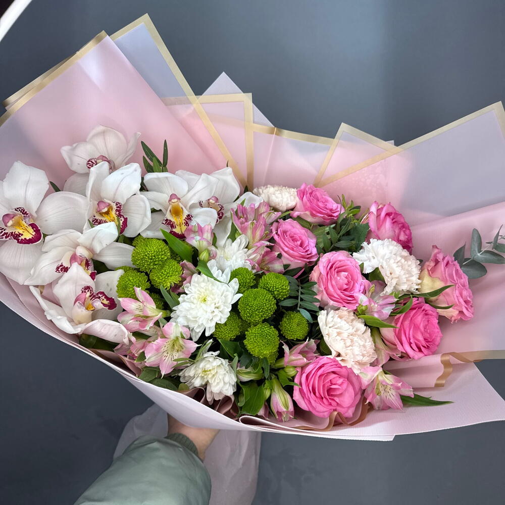 Нежное цветочное облачко🌸