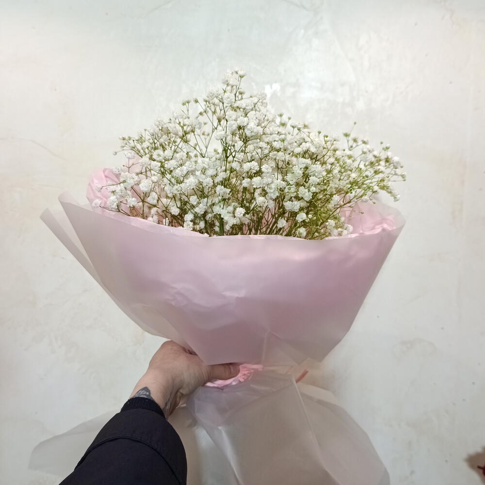 Букет из гипсофила в розовом