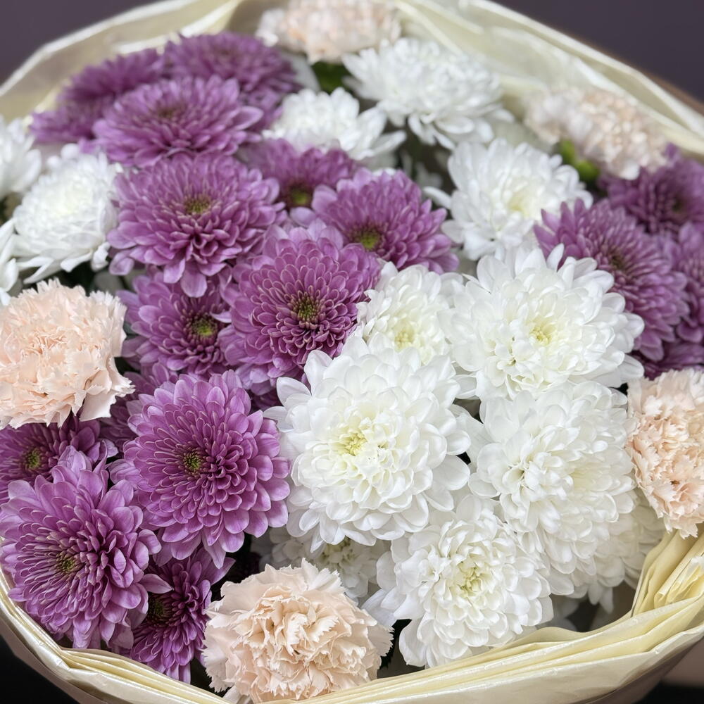 Букет сборный «Ягодный крем» 🌷