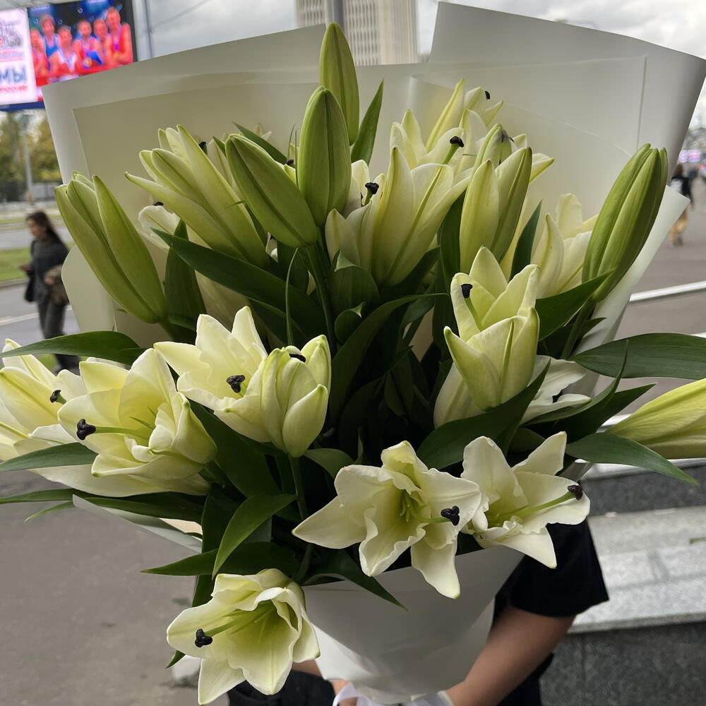 Лилии