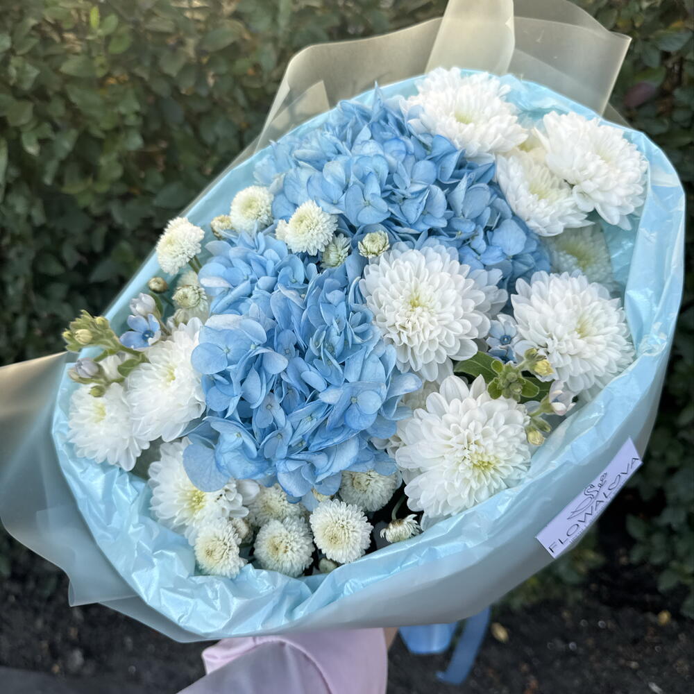 Пышный дофаминовый букет 🤍🌸 гортензия, оксипеталум