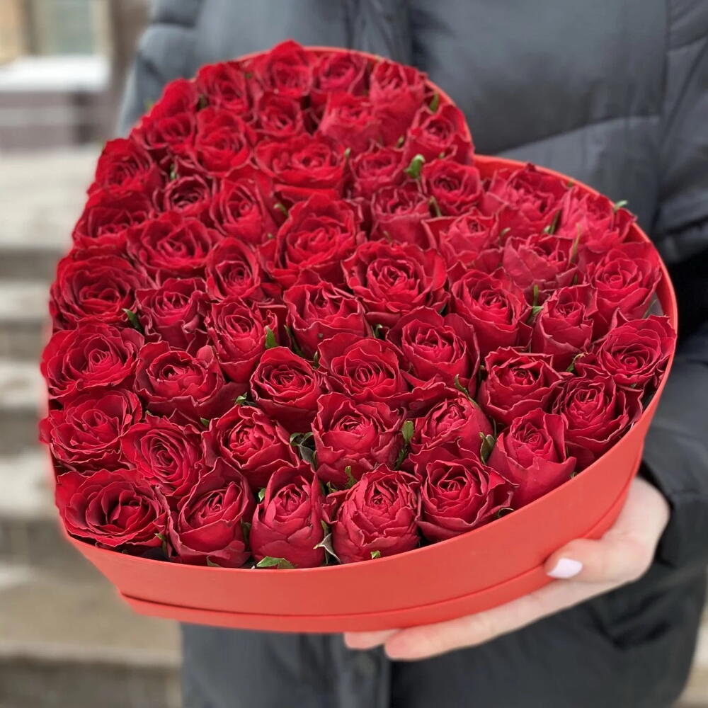 51 Роза в коробке сердце