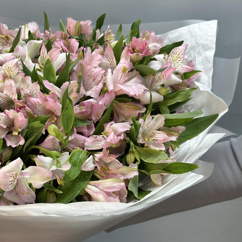 Букет розовых альстромерий (М019, 25шт)