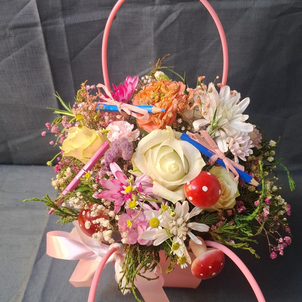 Цветы в сумочке 💐