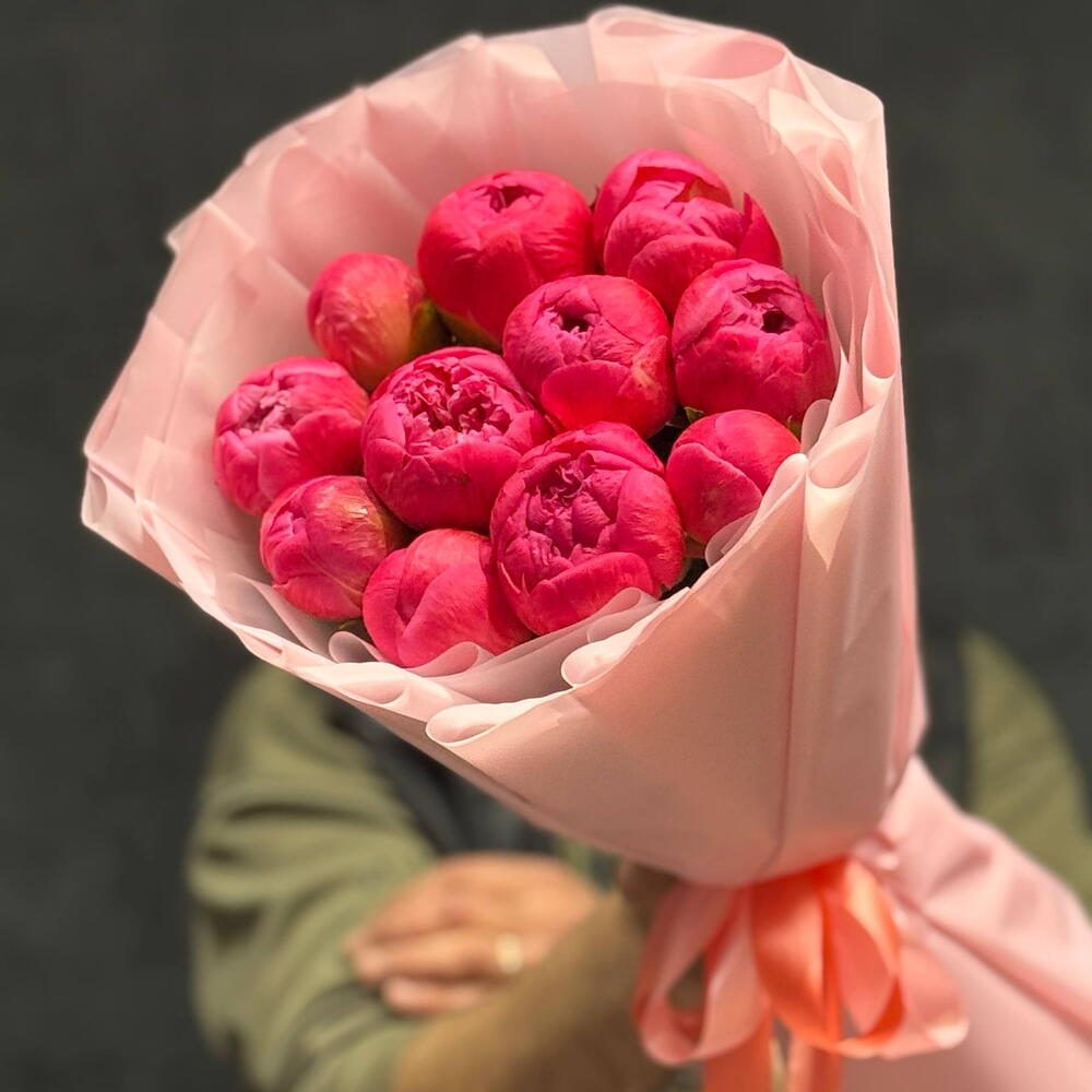 Пионы коралловые