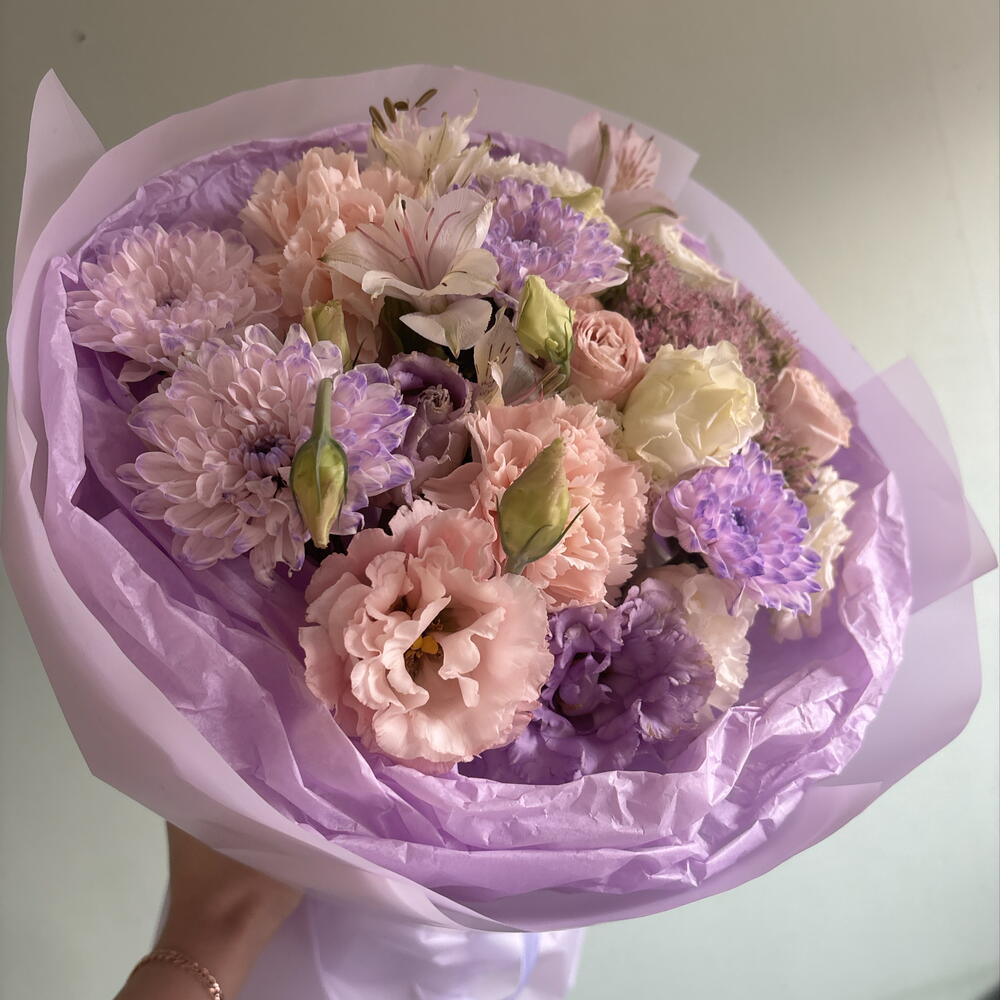 Букет из эустомы/кустовой розы/хризантемы/диантуса💕