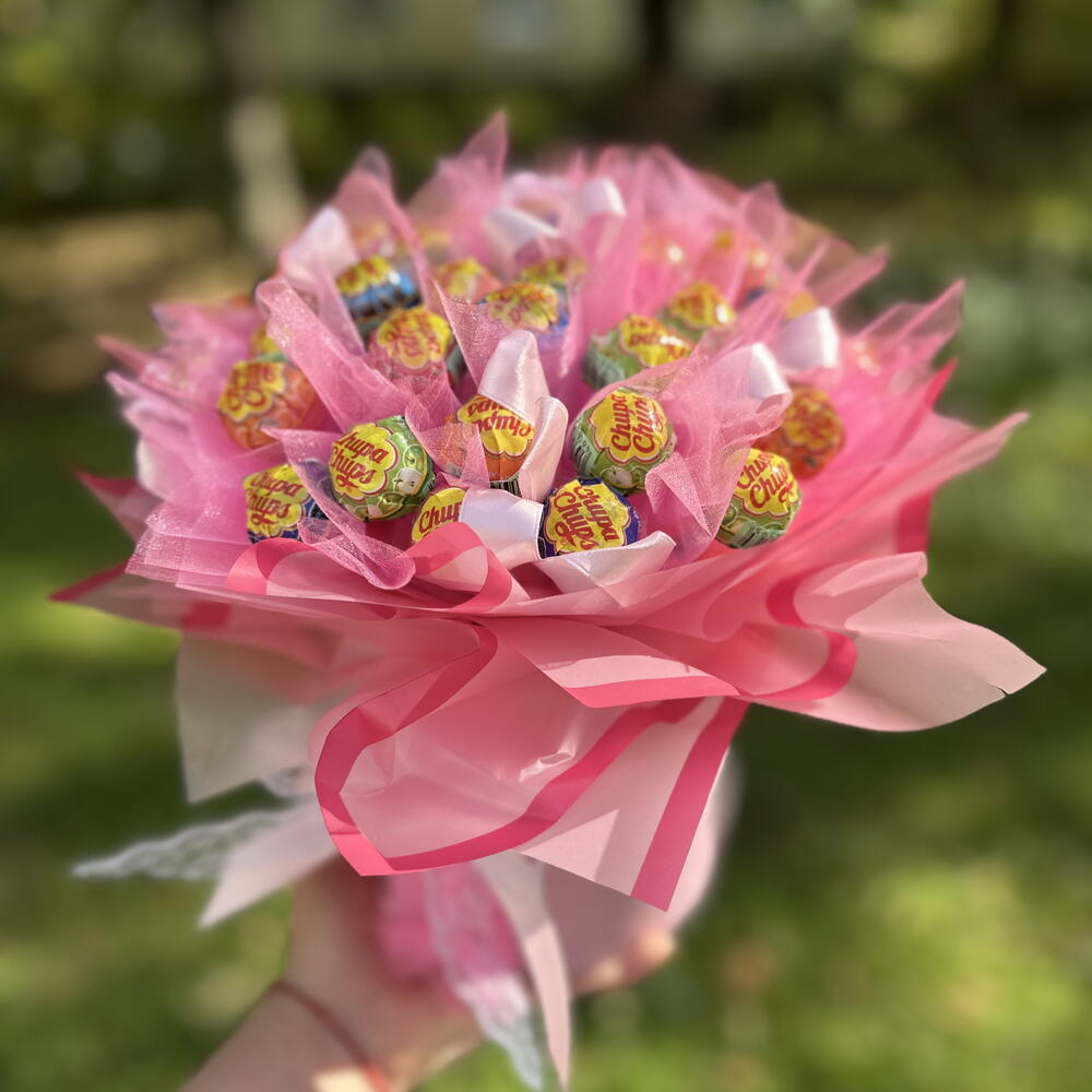 Композиция из Chupa Chups