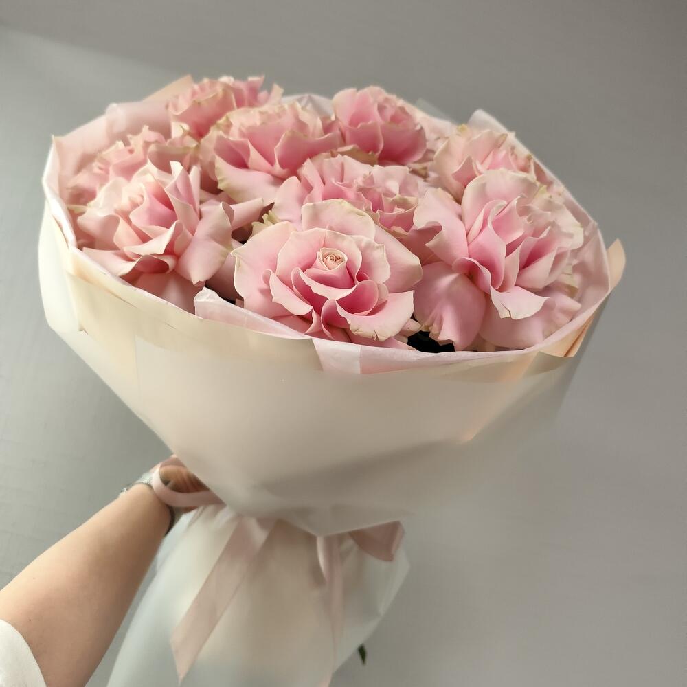 9 French roses