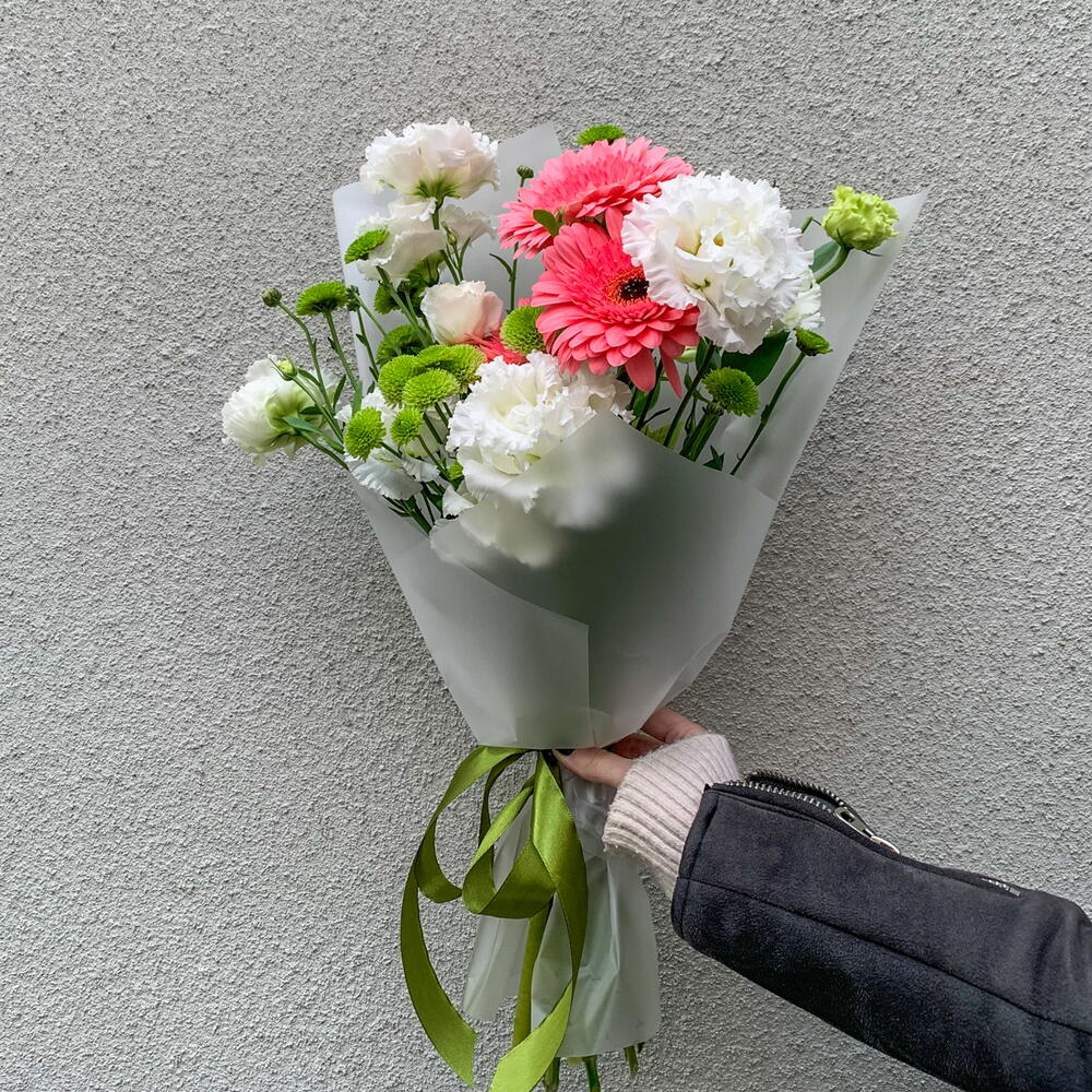 Gerberas and eustomas