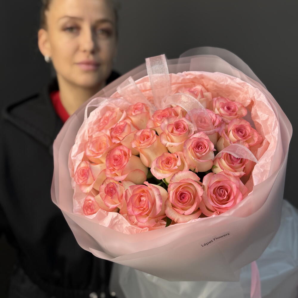 21 розовая роза 🌹