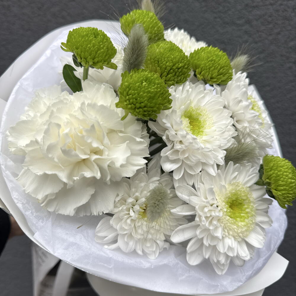 Стильный мини-букет комплимент🥰💚