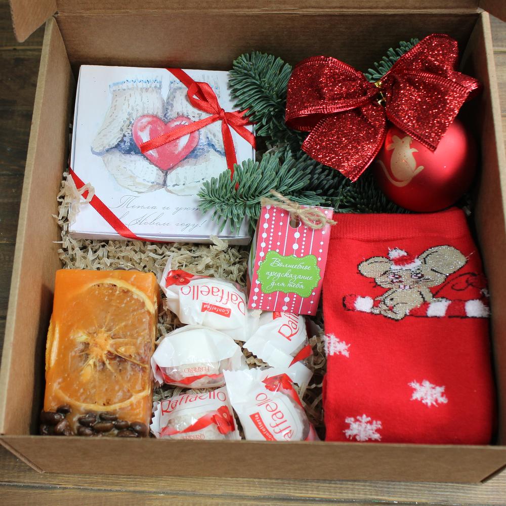 Сладкие новогодние подарки необычные. Оригинальные подарки на новый год. Оригинальные подарки на новый год. Детские подарки на нг. Подарки на новый год 2 класс.