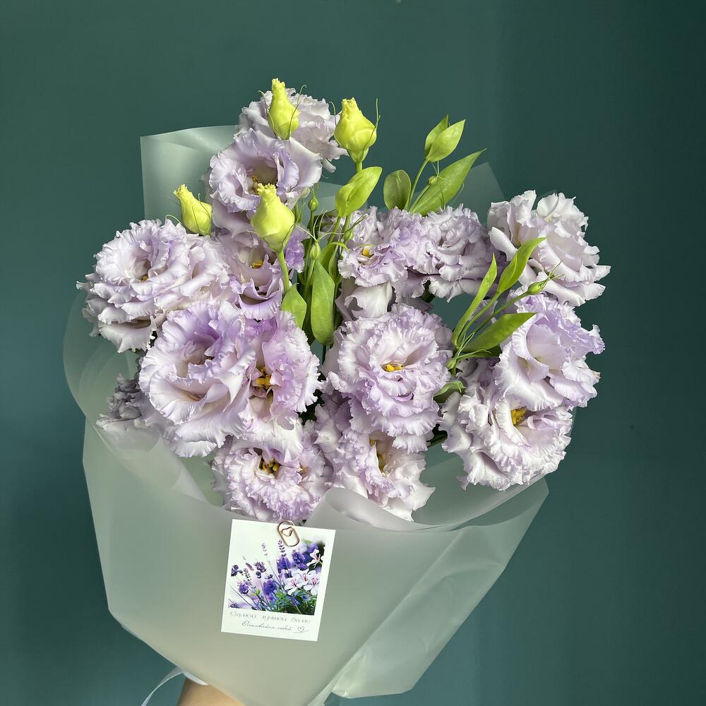 Моно букет с лавандовой эустомой 💜