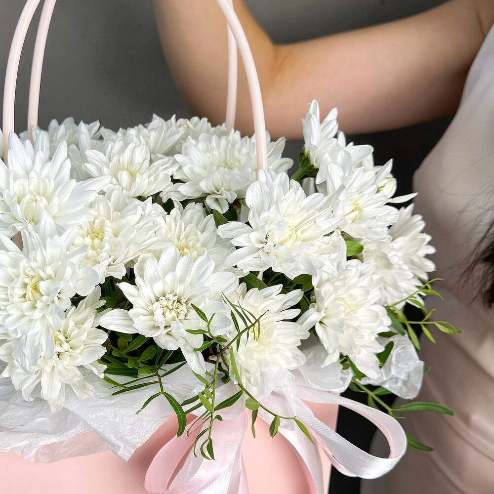 Chrysanthemum Handbag