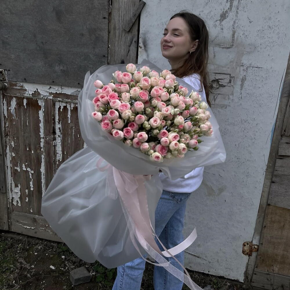 Пионовидные розы🌸