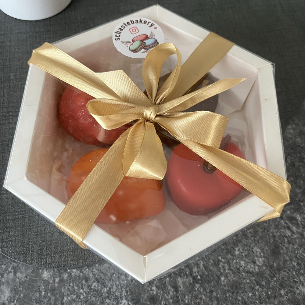 Корпусные пирожные ассорти