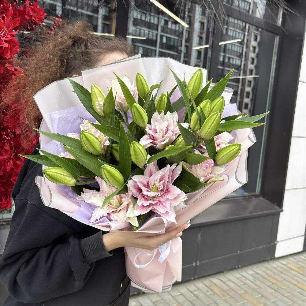Букет ароматной лилии 💗💗💗