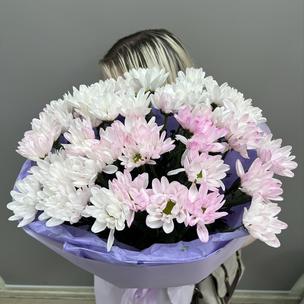 Букет из ромашковой хризантемы 💜