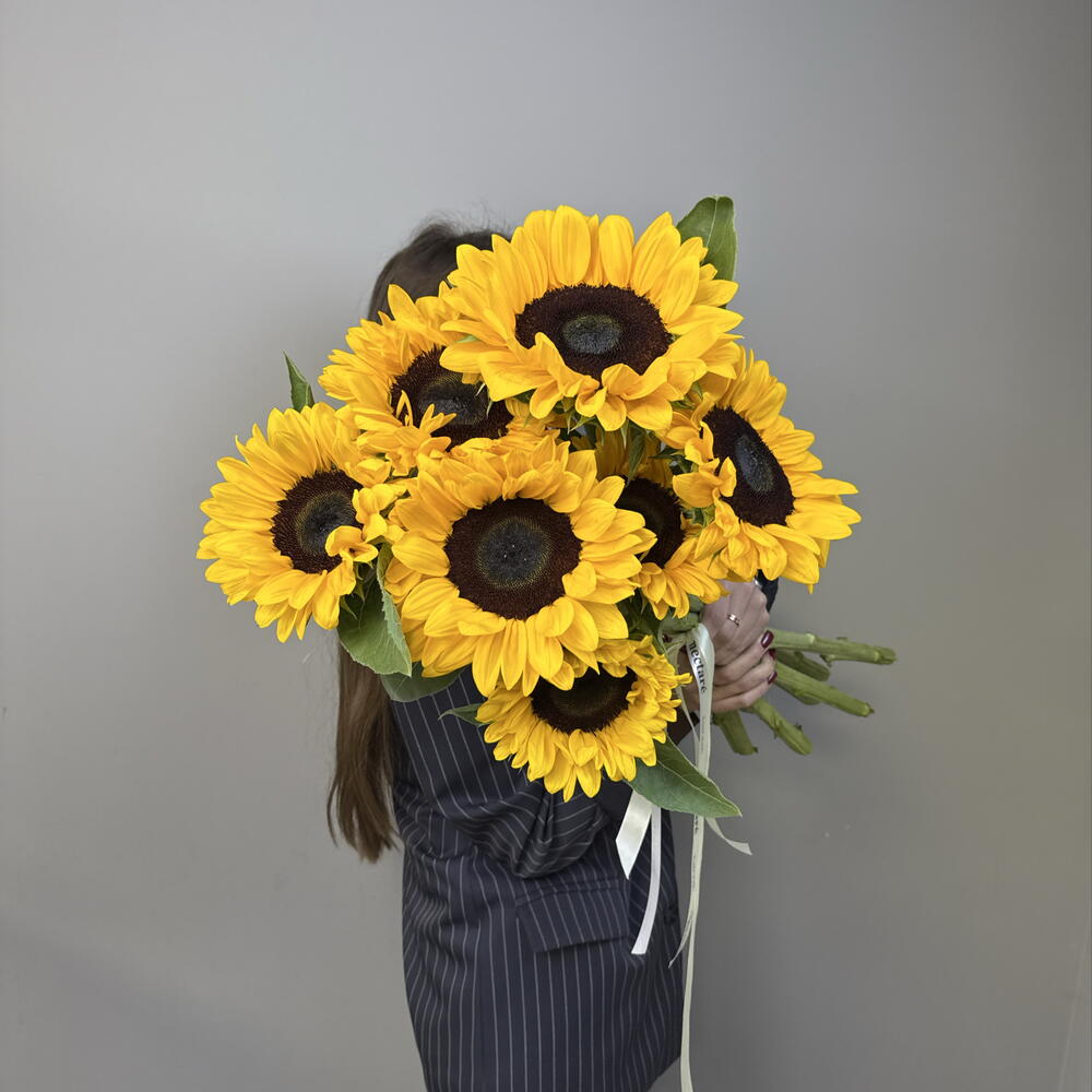 Моно букет с подсолнухами 🌼
