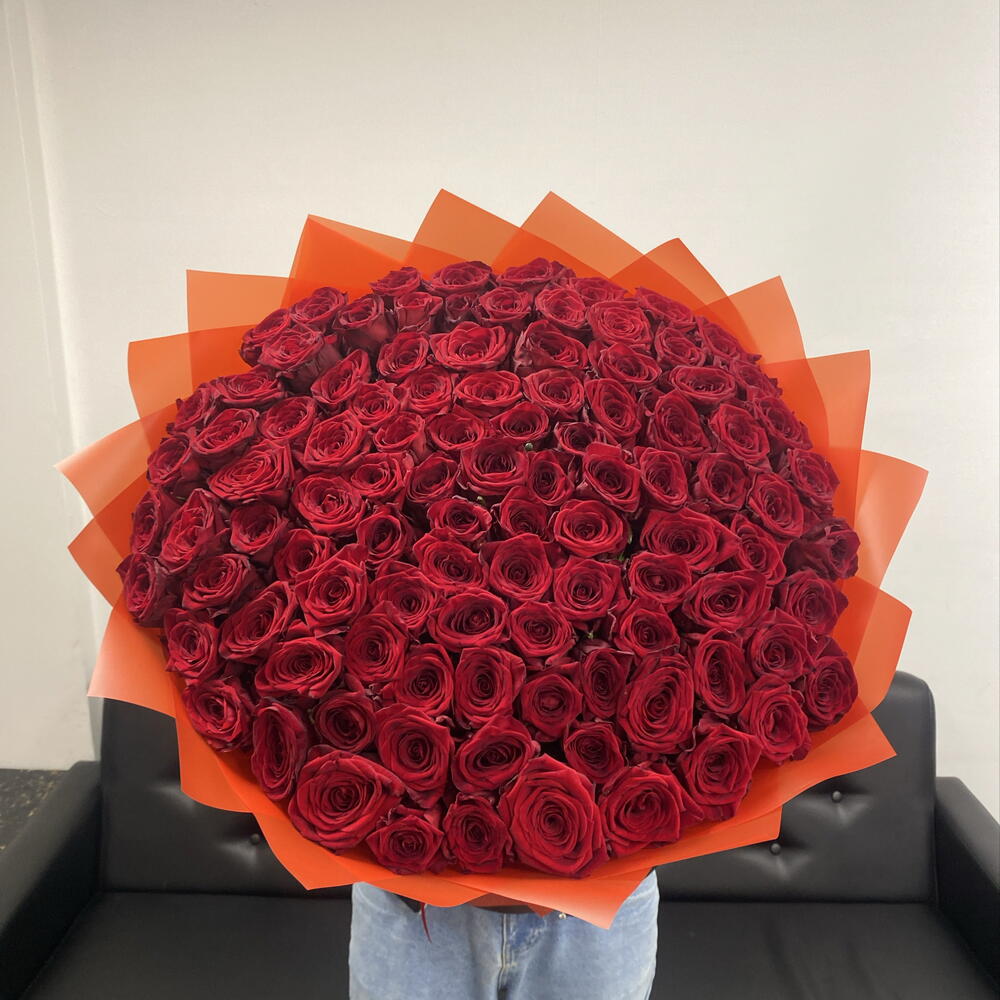 Красные розы🌹🌹🌹