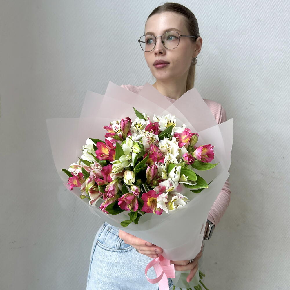 Букет из альстромерий 19 шт
