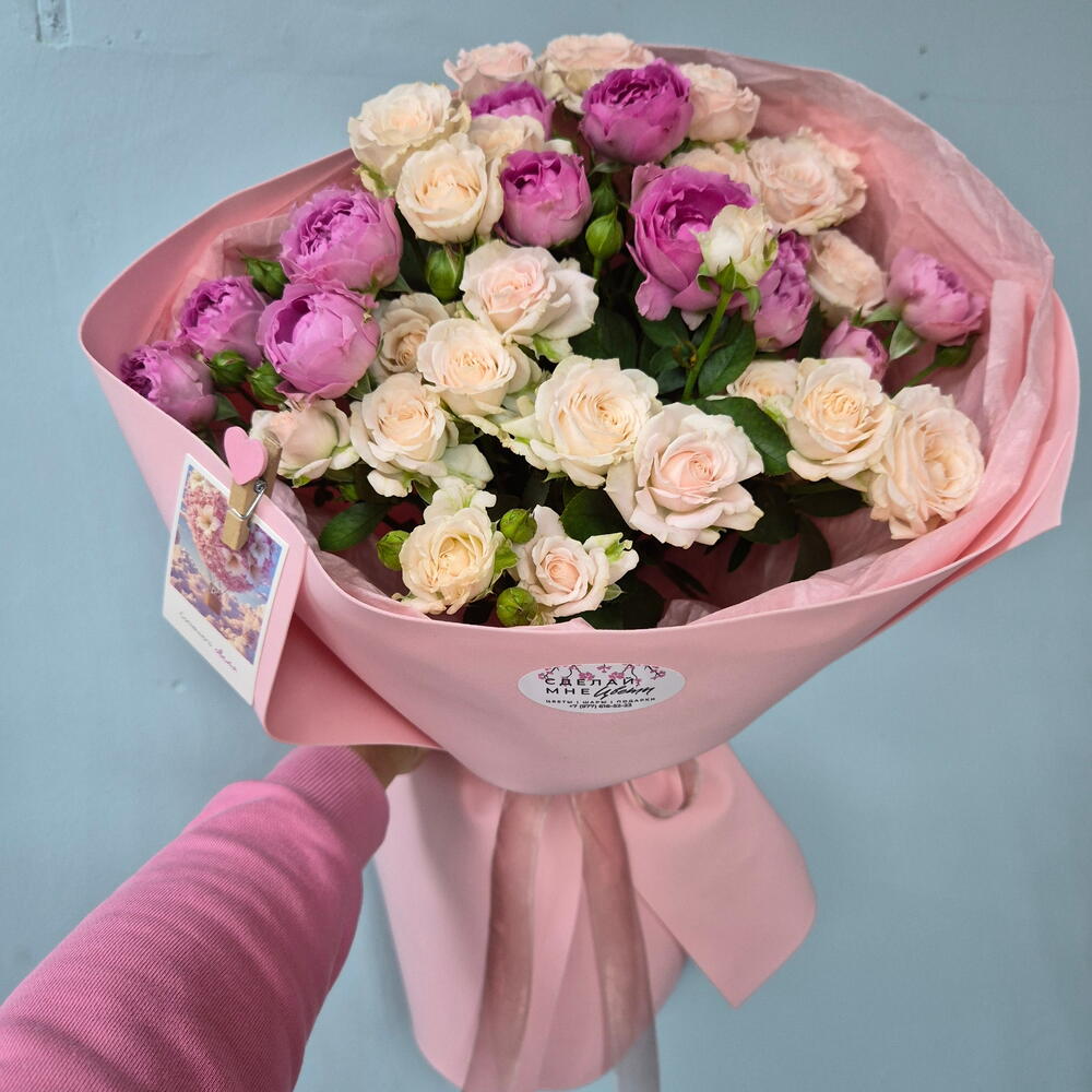 Кустовые розы микс 9