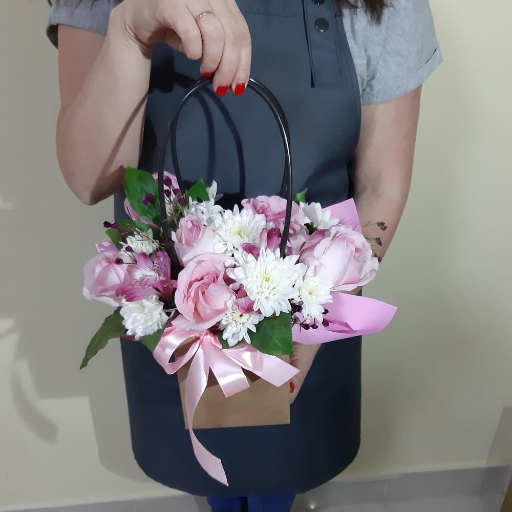 Цветы в коробке