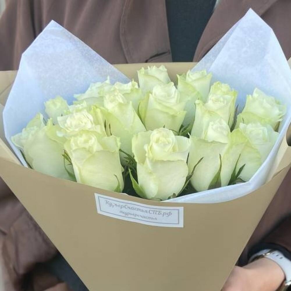 Букет из 19 белых роз Кения