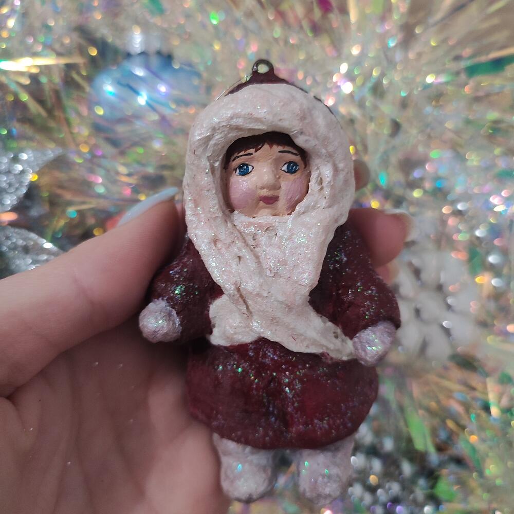 Ватная игрушка девочка