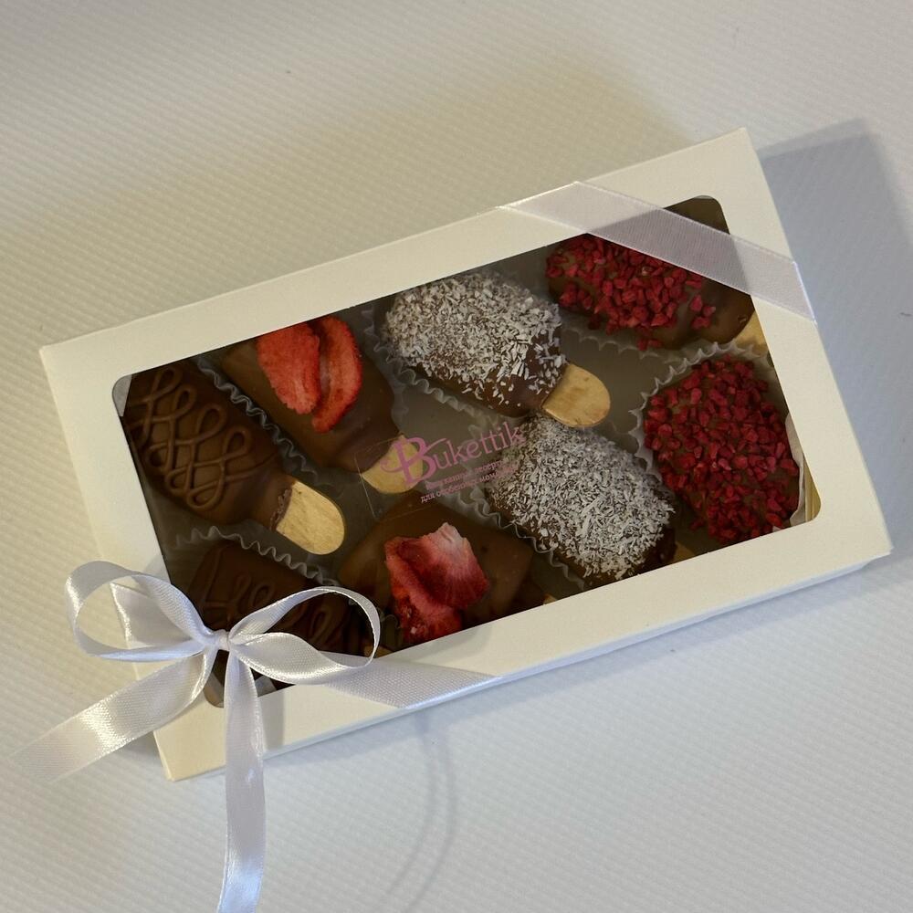 Chocolate-covered bananas