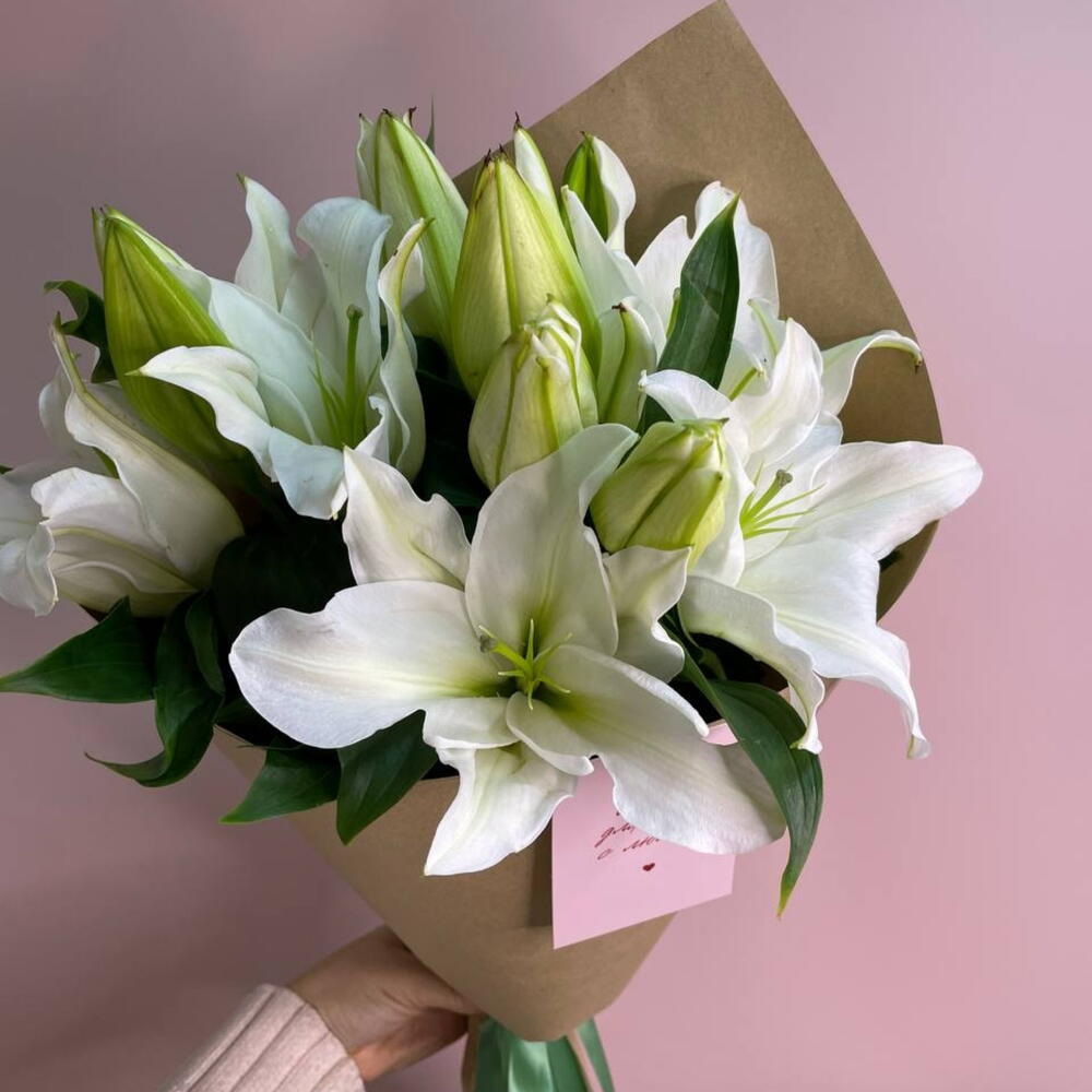 Bouquet of lilies