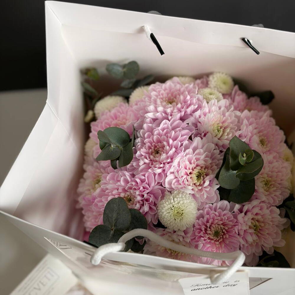 «Розовая нежность» в коробочке +подарочная переноска 🌸