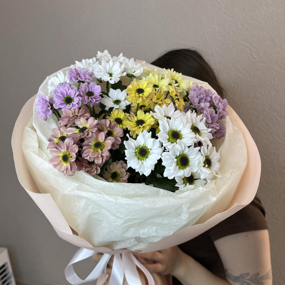 Монобукет из разноцветных хризантем 🌸🎨