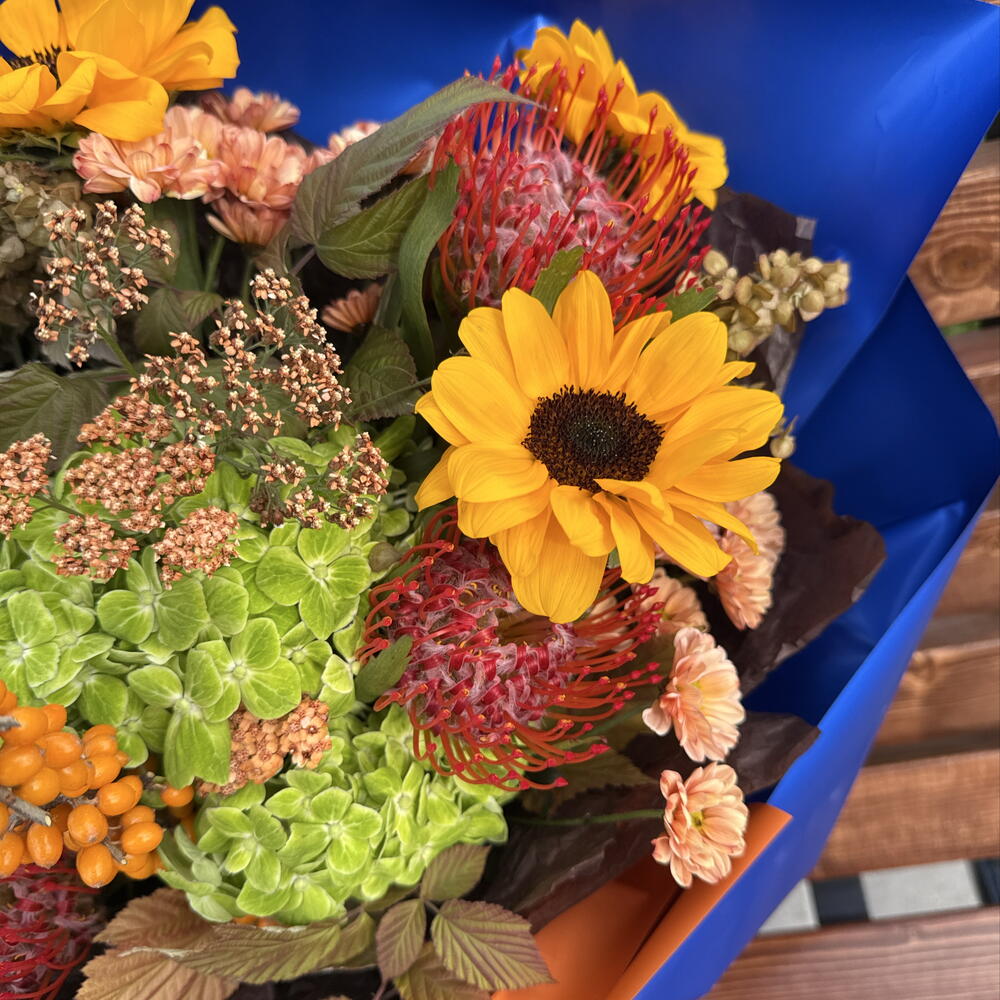 Букет дофамин ( подсолнух, леуко , зеленая гортензия 🍁💐🍂🌻🌻🌻