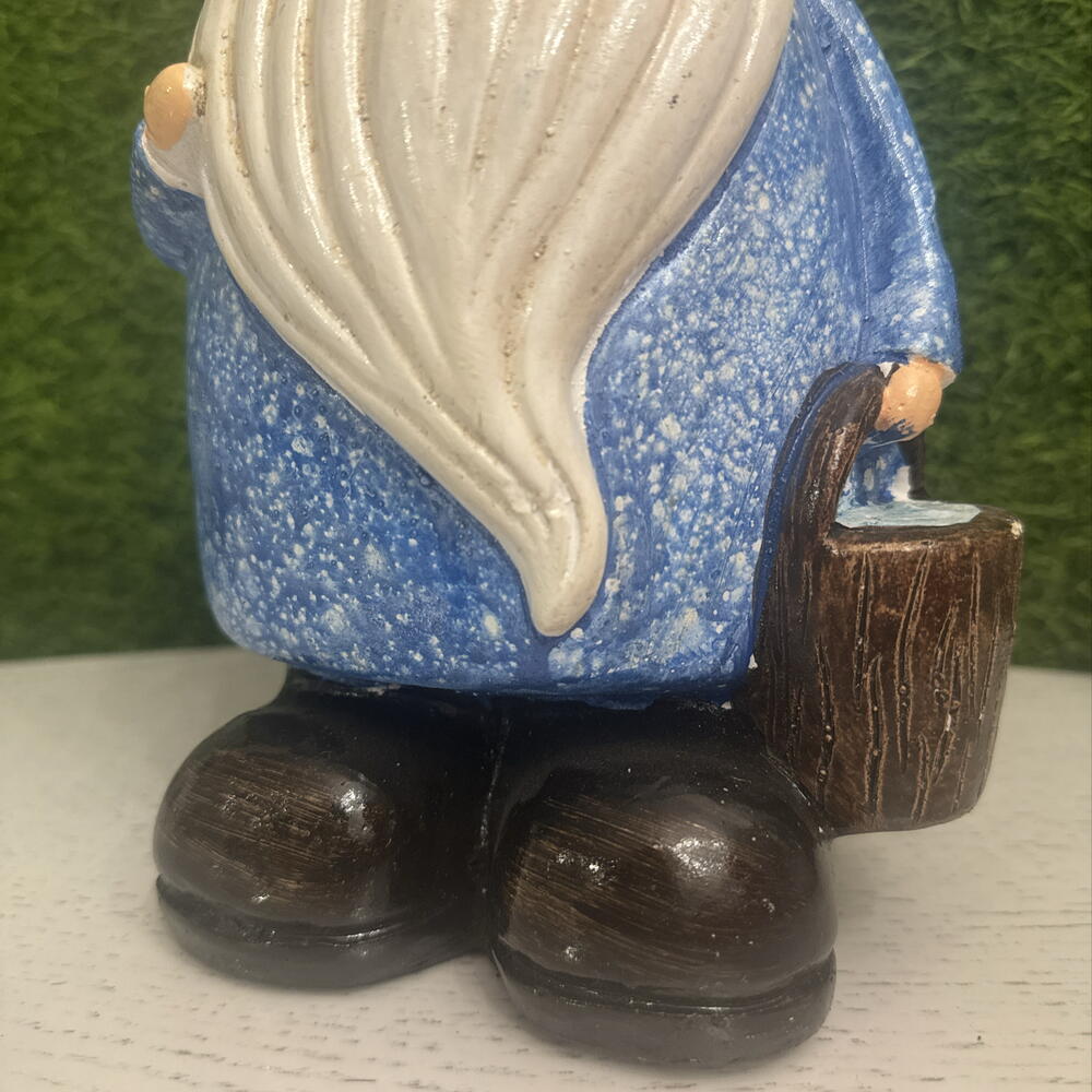 Фигурка садовая Гном