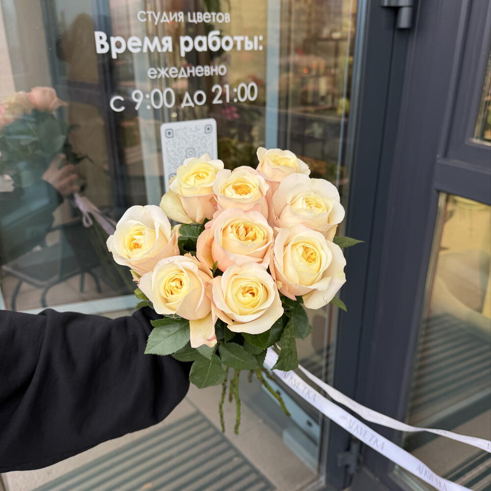 Букет из VIP розы Fatima Garden