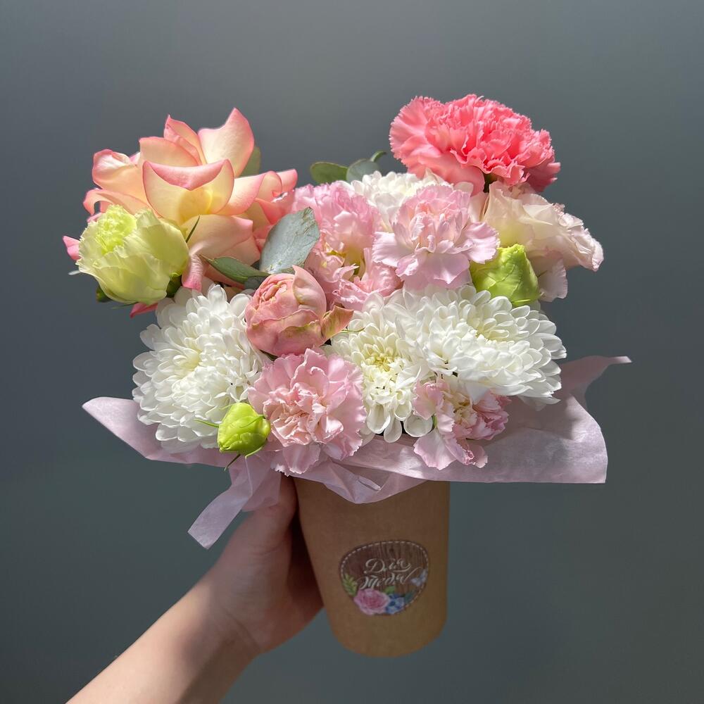 Авторский стаканчик в нежных оттенках 🌸