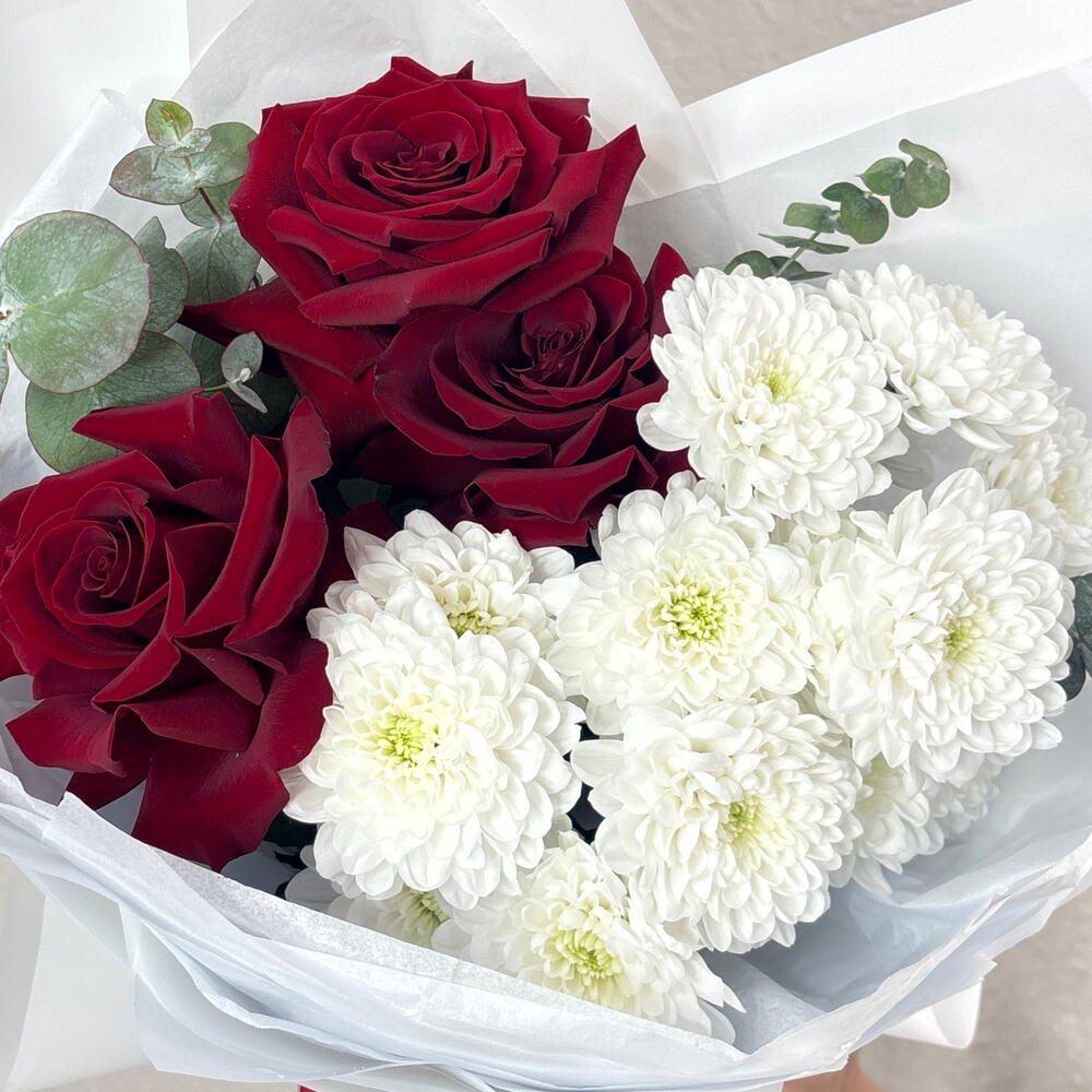 Купидон 🥰 авторский Дуо букет с красными французскими розами