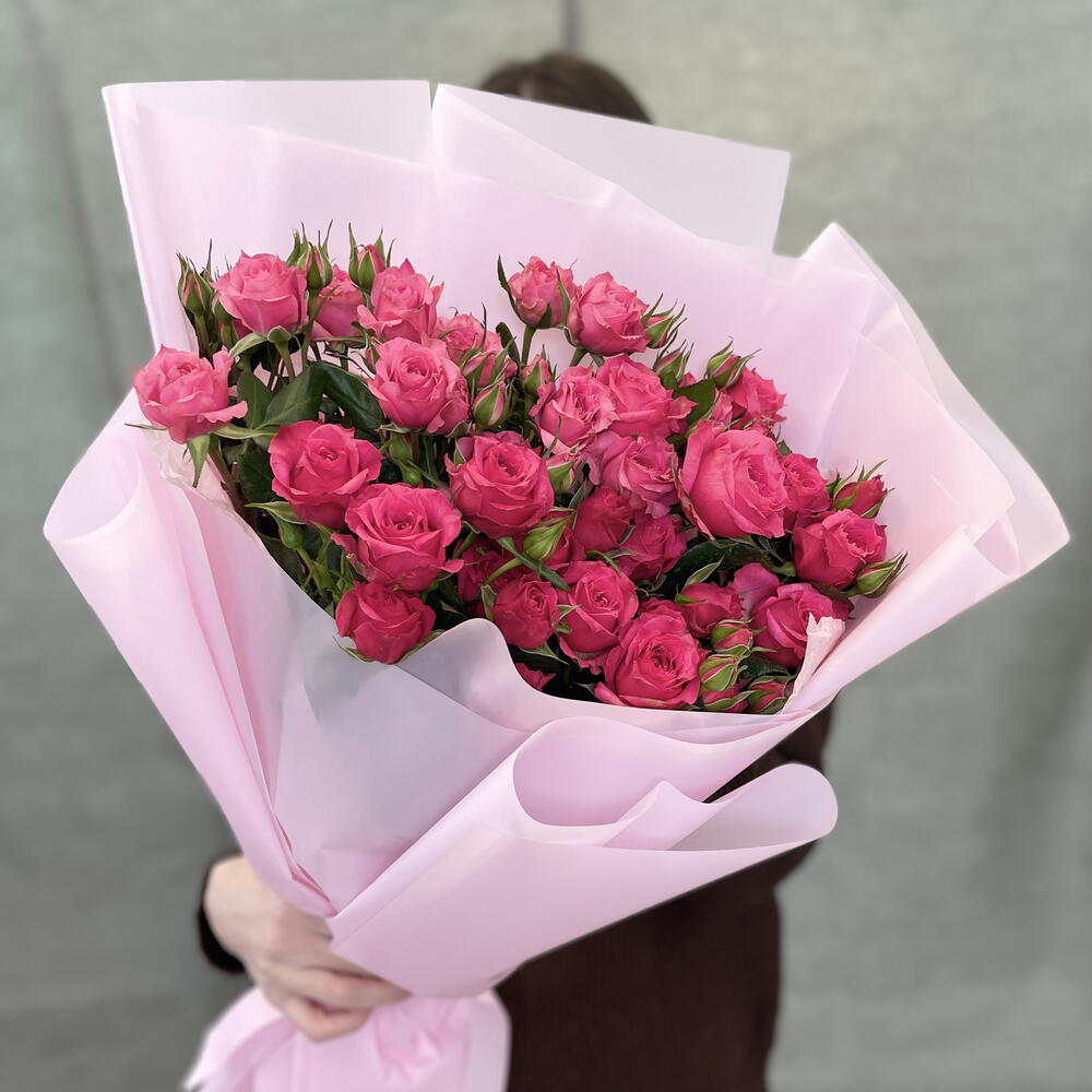 Букет из 5 кустовых роз