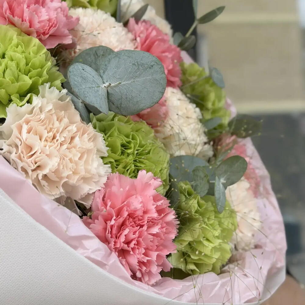 Хит продаж 🔥букет с стойкими диантусами и эвкалиптом🌸