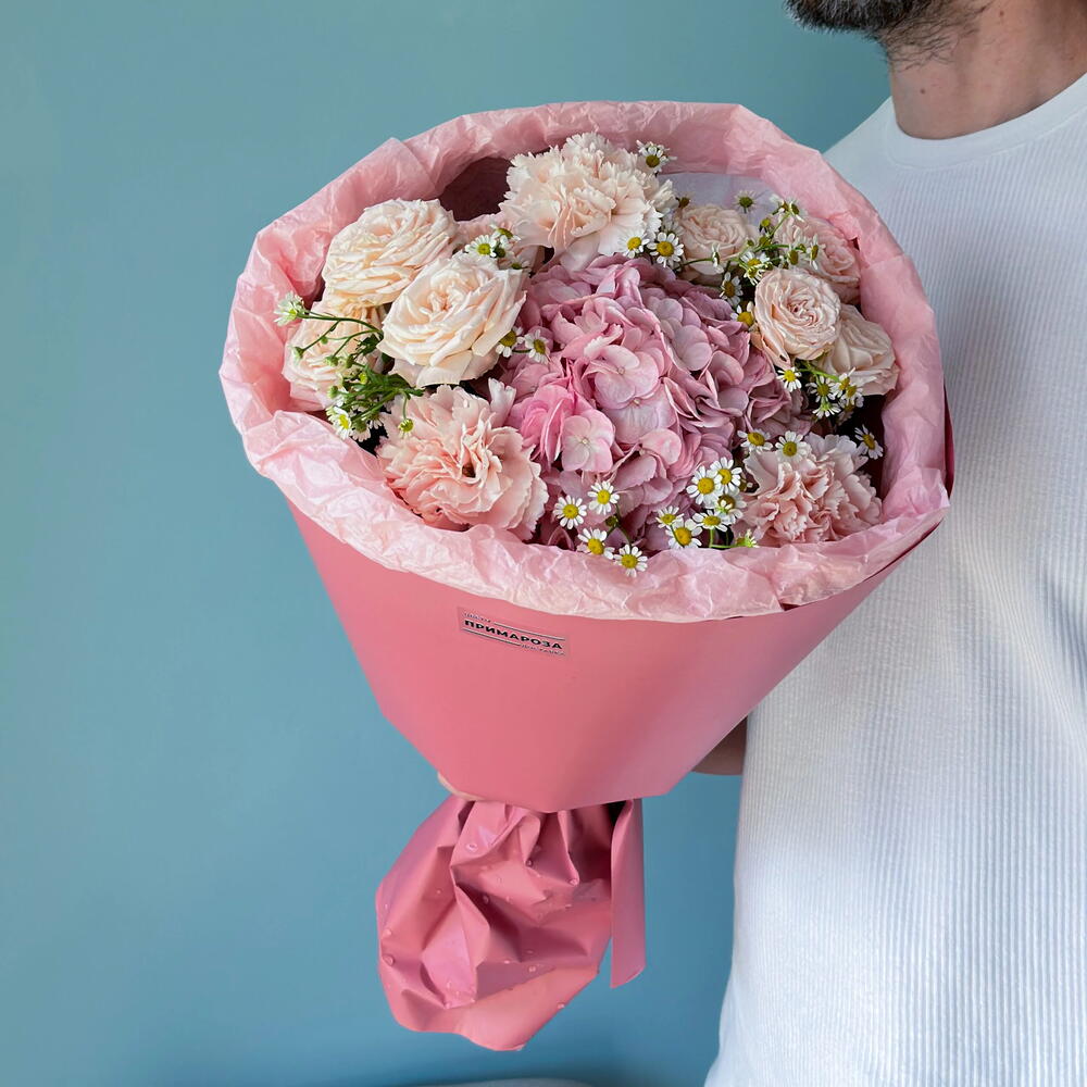 Букет с гортензией, розой Бомбастик и ромашками «Розовый закат» 🌸🤍 40816