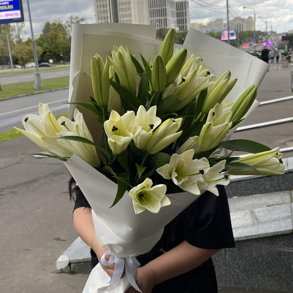 Лилии