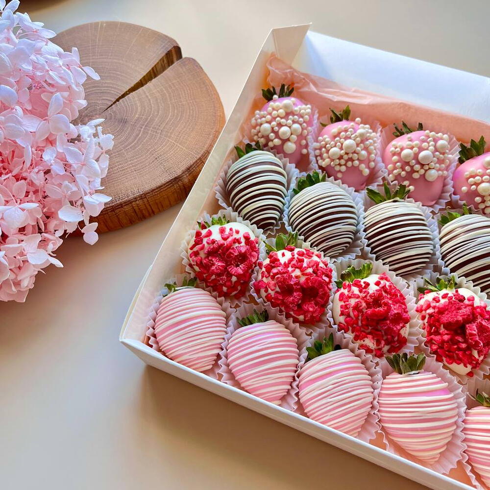 Клубника в шоколаде 16 или 20 ягод микс-ХИТ 🍓