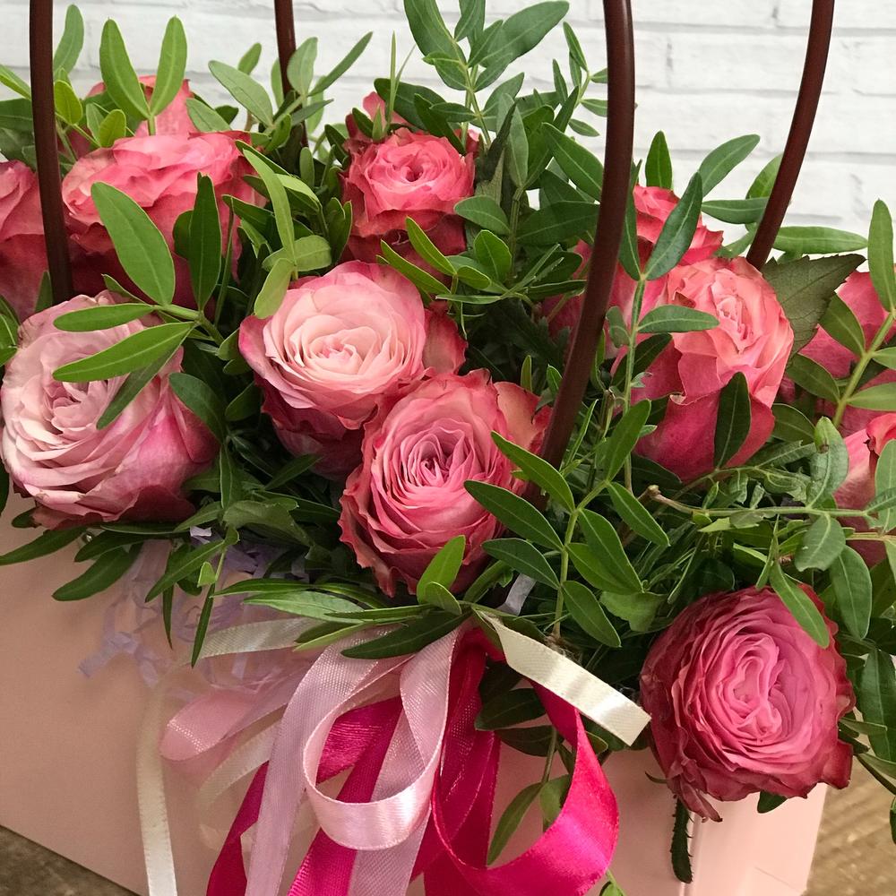 Поздравляем 🌹