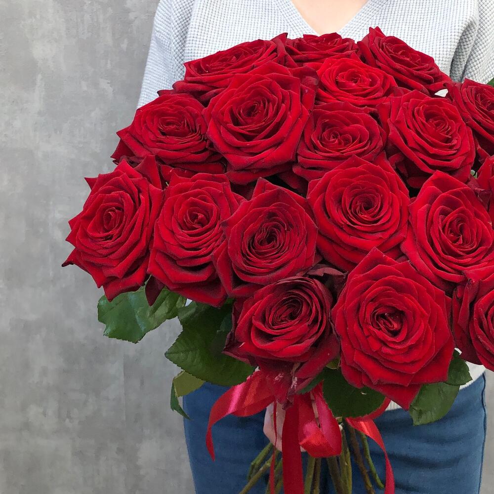 21 Роза Букет RED
