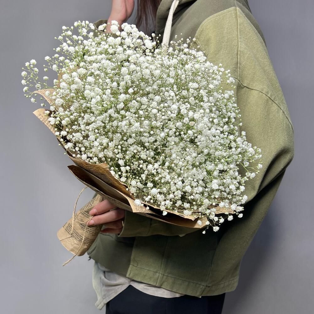 Гипсофила белая в крафте, Flowers & Gifts Moscow, buy at a price of ...