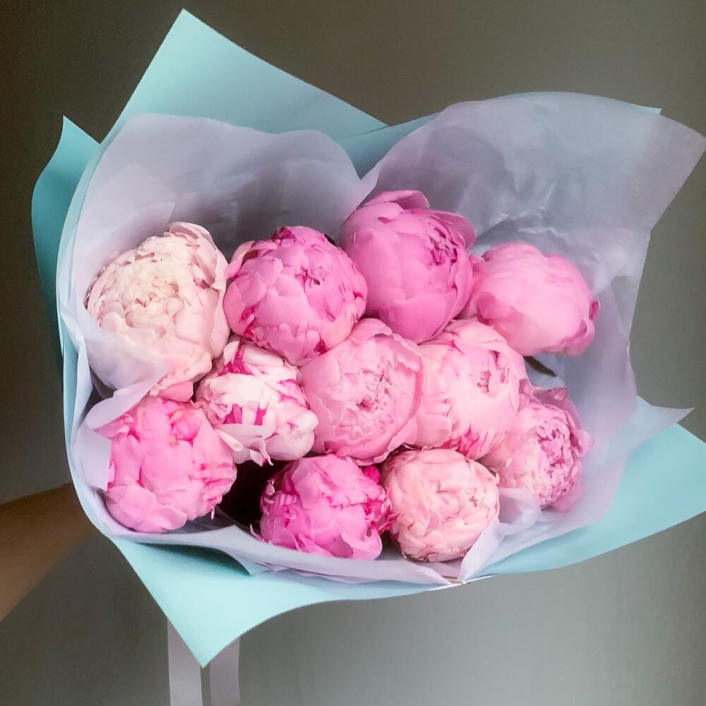 Bouquet of 11 pink peonies: Pink 11