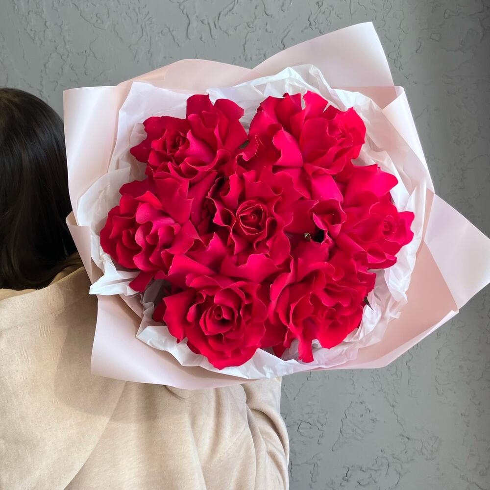 Моно из ярких французских роз, Flowers Yekaterinburg, Sverdlovsk region