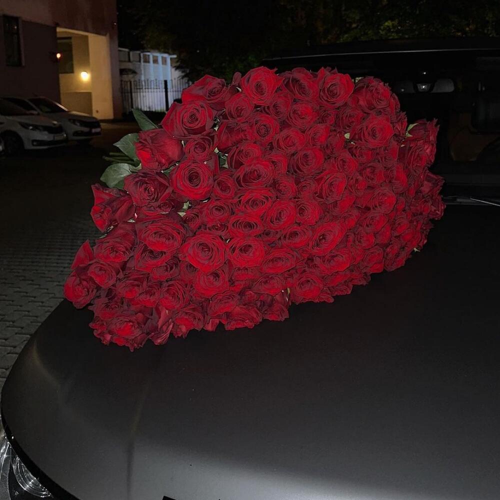 Bouquet of red roses 101pcs 120cm